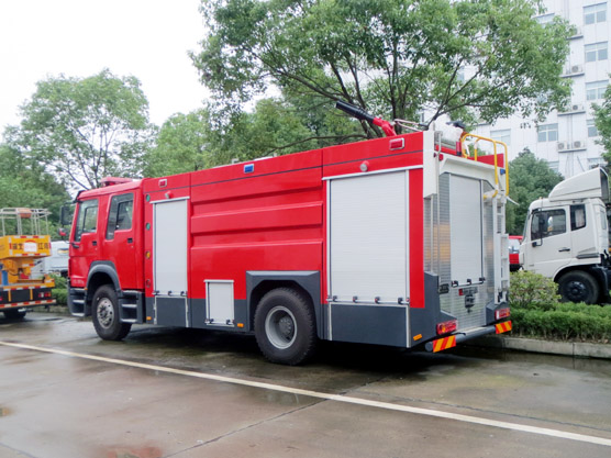 ��������8��ˮ������܇