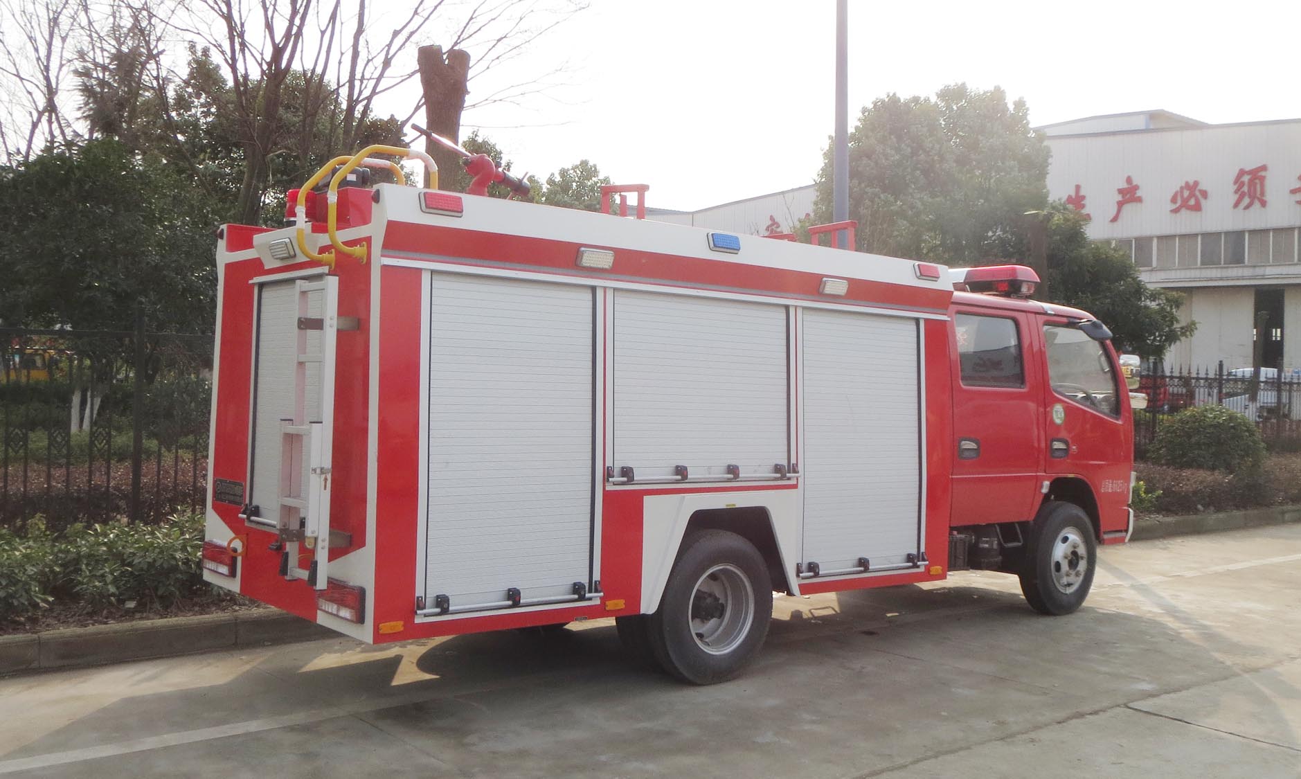 �|�LС������2��ˮ������܇