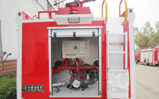 東風(fēng)3噸消防車 東風(fēng)3噸消防車