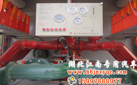 ����HOWO 8������܇