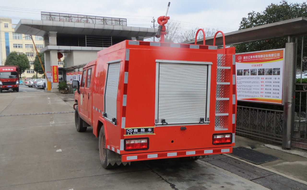 通士林林消防車 通士林林消防車