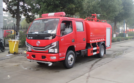 東風3.5方森林消防車 東風3.5方森林消防車