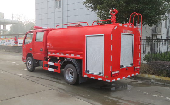 東風3.5方森林消防車 東風3.5方森林消防車