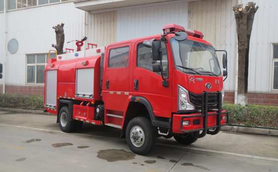 湖北江南又出新品----輕型四驅(qū)越野快反森林消防車 湖北江南又出新品----輕型四驅(qū)越野快反森林消防車