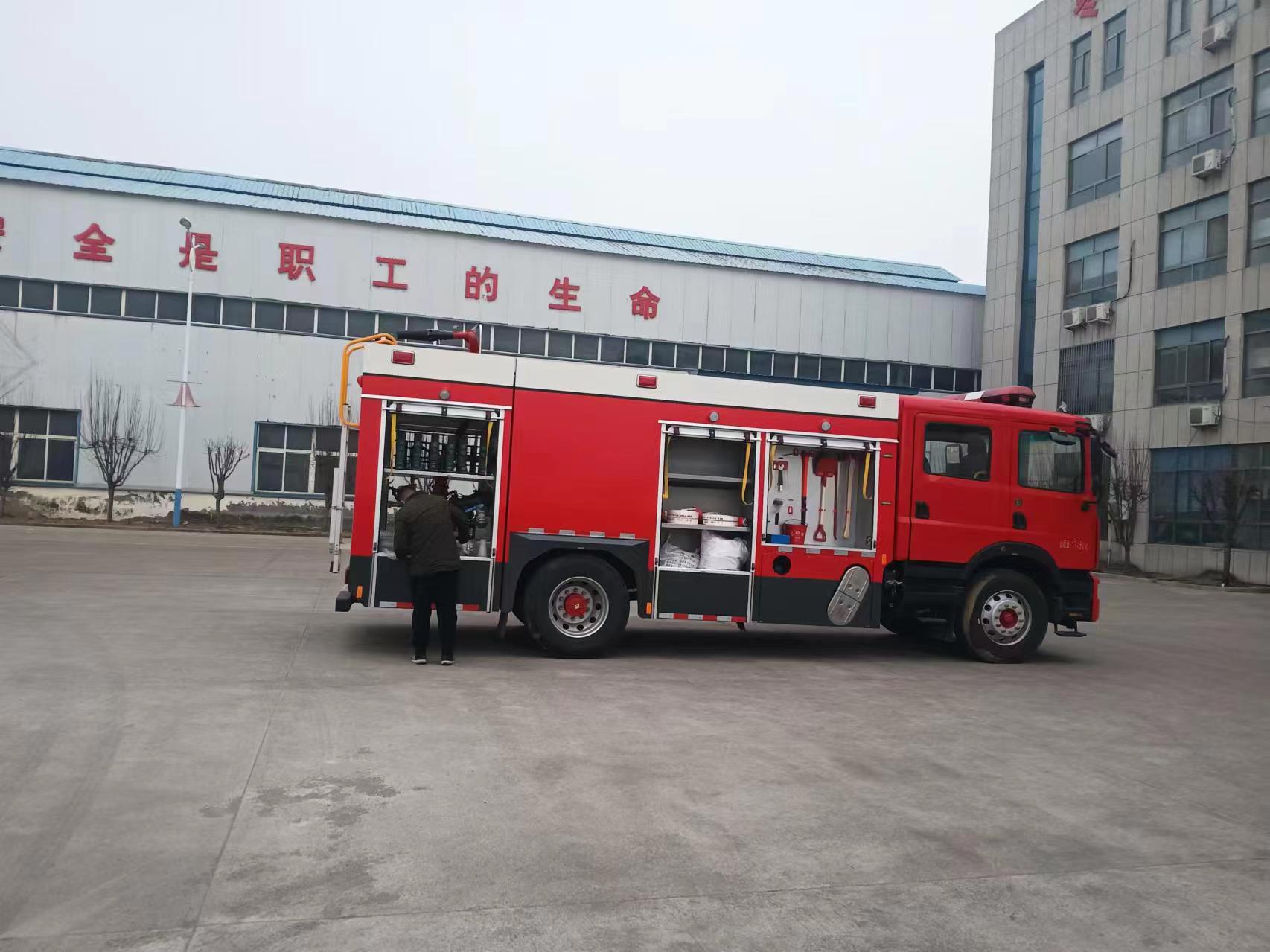 ��������܇����Щ�Լ�����x��