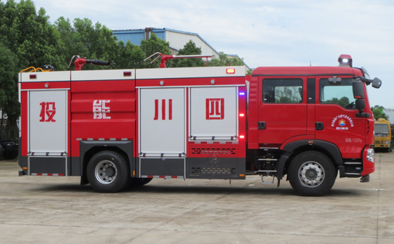 湖北江南專用特種汽車有限公司重汽干粉泡沫消防車深度解析 湖北江南專用特種汽車有限公司重汽干粉泡沫消防車深度解析